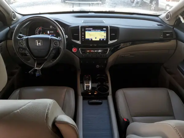 5FNYF5H90HB008727 2017 HONDA PILOT - Image 8