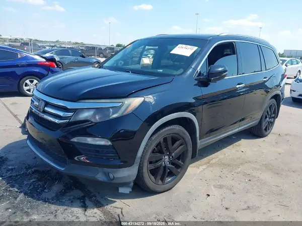 5FNYF5H90HB022997 2017 HONDA PILOT - Image 2