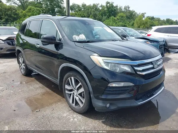 5FNYF5H90HB037516 2017 HONDA PILOT - Image 1