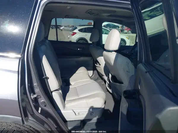 5FNYF5H91GB042562 2016 HONDA PILOT - Image 8