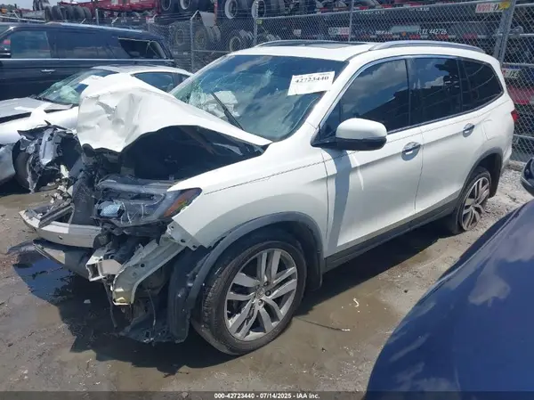 5FNYF5H91HB007795 2017 HONDA PILOT - Image 2