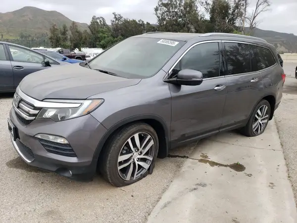 5FNYF5H91HB011586 2017 HONDA PILOT - Image 1