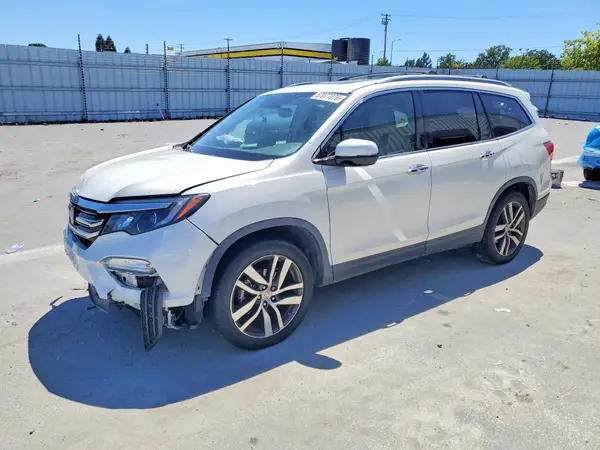 5FNYF5H91HB013953 2017 HONDA PILOT - Image 1