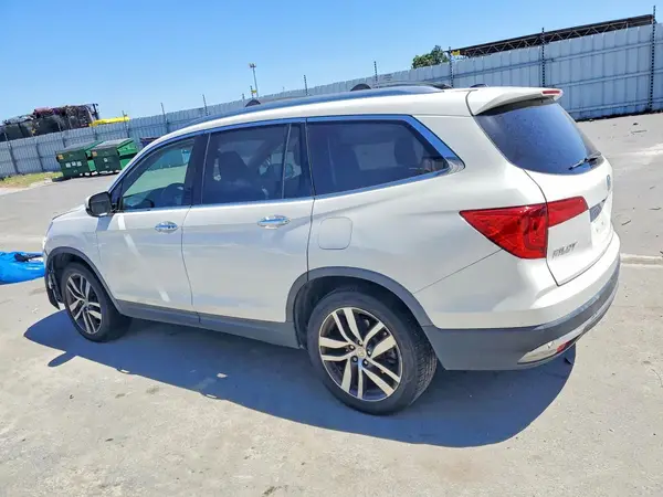 5FNYF5H91HB013953 2017 HONDA PILOT - Image 2