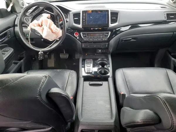 5FNYF5H91HB015105 2017 HONDA PILOT - Image 8
