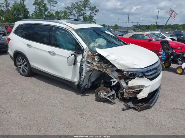 5FNYF5H91HB032650 2017 HONDA PILOT - Image 1