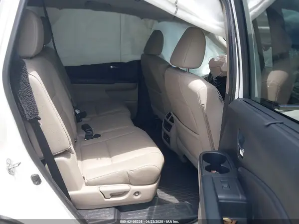 5FNYF5H91HB032650 2017 HONDA PILOT - Image 8