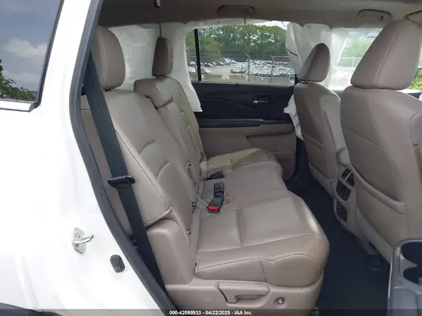 5FNYF5H91HB033359 2017 HONDA PILOT - Image 8