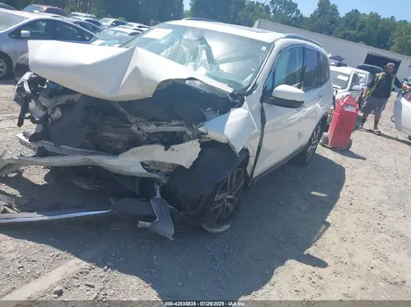 5FNYF5H91JB003445 2018 HONDA PILOT - Image 2