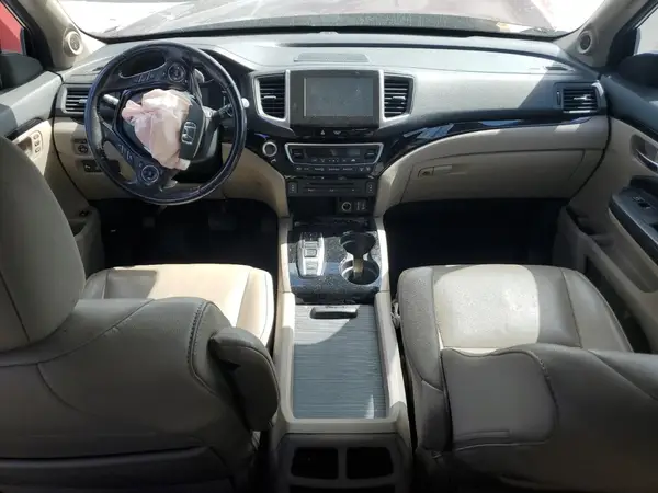 5FNYF5H91JB003932 2018 HONDA PILOT - Image 8