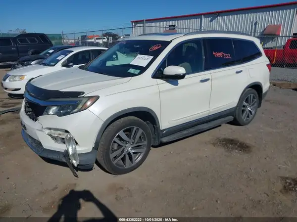 5FNYF5H92GB045678 2016 HONDA PILOT - Image 2
