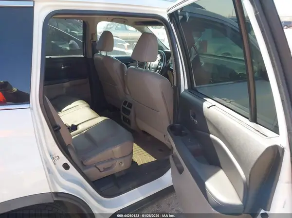 5FNYF5H92GB051447 2016 HONDA PILOT - Image 8