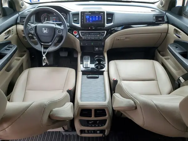 5FNYF5H92HB003691 2017 HONDA PILOT - Image 8