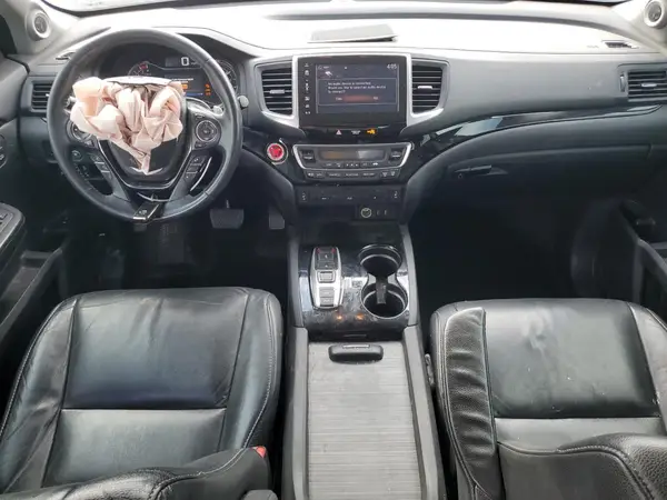 5FNYF5H92HB008843 2017 HONDA PILOT - Image 8