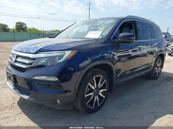 5FNYF5H92HB014805 2017 HONDA PILOT - Image 2