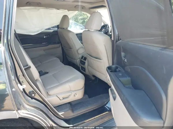 5FNYF5H92HB018577 2017 HONDA PILOT - Image 8