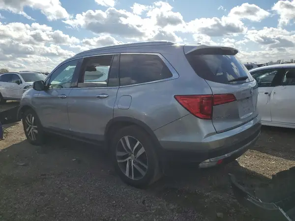 5FNYF5H92HB046640 2017 HONDA PILOT - Image 2