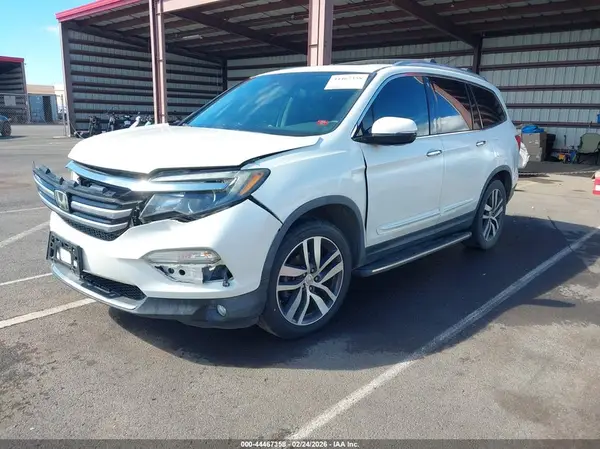 5FNYF5H92JB001493 2018 HONDA PILOT - Image 2