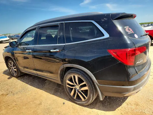 5FNYF5H92JB003048 2018 HONDA PILOT - Image 2