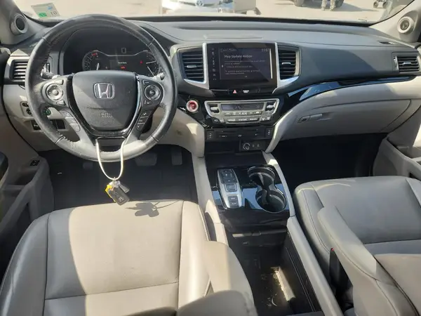 5FNYF5H92JB006113 2018 HONDA PILOT - Image 8