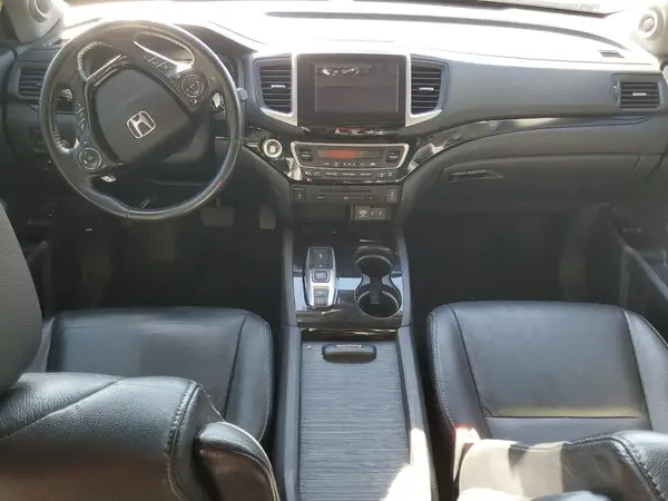 5FNYF5H92JB009108 2018 HONDA PILOT - Image 8