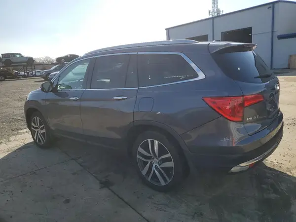 5FNYF5H92JB019833 2018 HONDA PILOT - Image 2