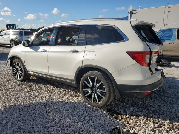 5FNYF5H92KB021969 2019 HONDA PILOT - Image 2