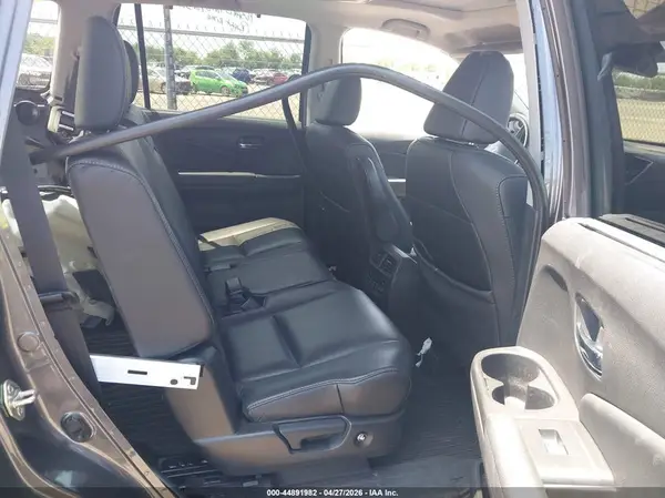 5FNYF5H92KB043325 2019 HONDA PILOT - Image 8