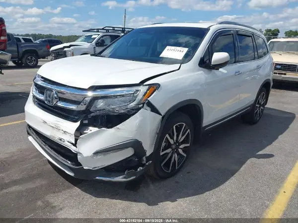 5FNYF5H92MB001689 2021 HONDA PILOT - Image 2