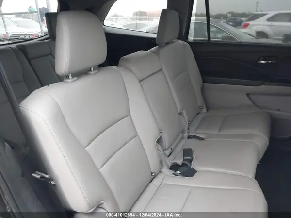 5FNYF5H93GB005898 2016 HONDA PILOT - Image 8