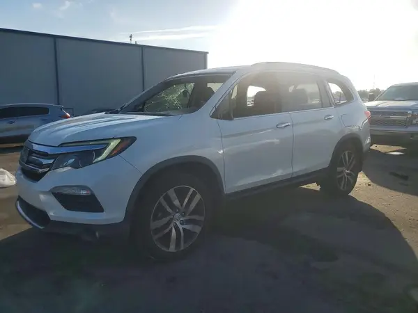 5FNYF5H93HB007698 2017 HONDA PILOT - Image 1