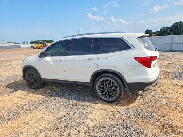 5FNYF5H93HB041432 2017 HONDA PILOT - Image 2