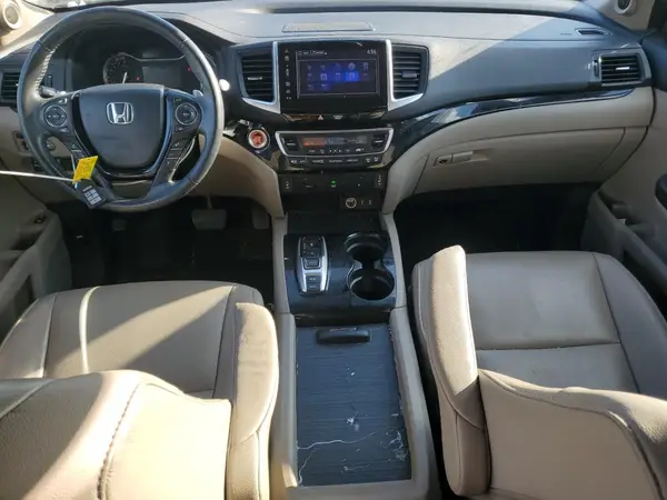 5FNYF5H93JB003463 2018 HONDA PILOT - Image 8