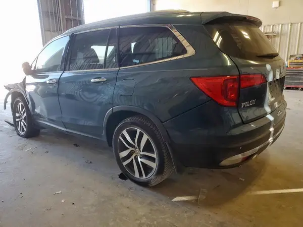 5FNYF5H93JB006055 2018 HONDA PILOT - Image 2