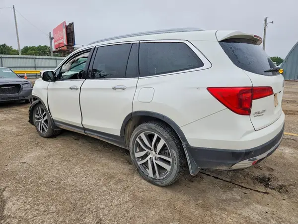 5FNYF5H93JB007707 2018 HONDA PILOT - Image 2