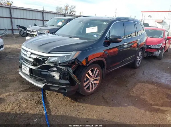 5FNYF5H93JB011949 2018 HONDA PILOT - Image 2