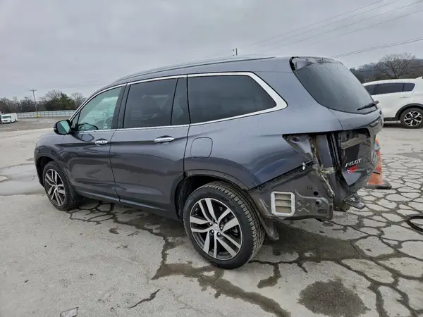 5FNYF5H93JB018500 2018 HONDA PILOT - Image 2