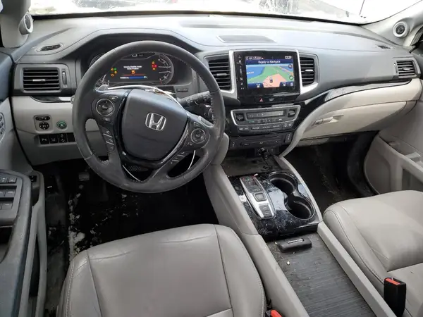 5FNYF5H93JB019856 2018 HONDA PILOT - Image 8