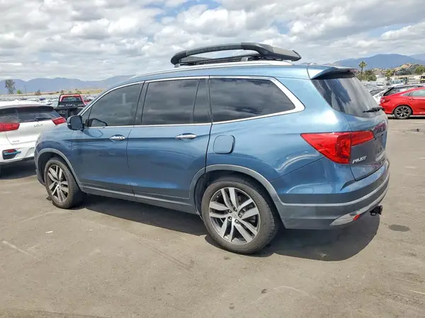 5FNYF5H93JB029786 2018 HONDA PILOT - Image 2