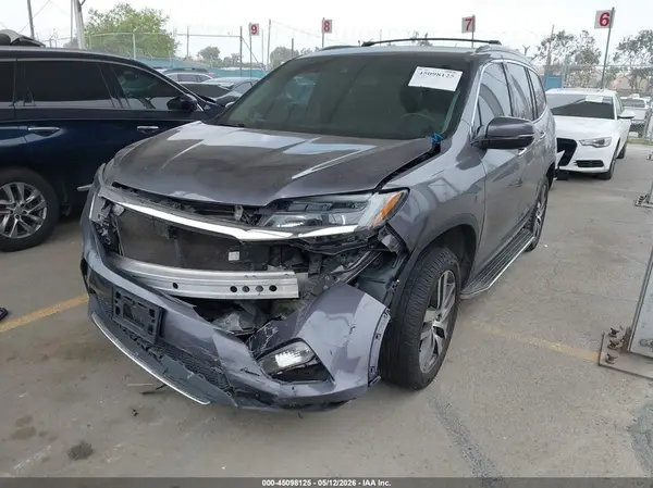 5FNYF5H93JB030145 2018 HONDA PILOT - Image 2