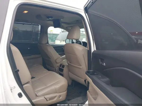 5FNYF5H93KB001858 2019 HONDA PILOT - Image 8