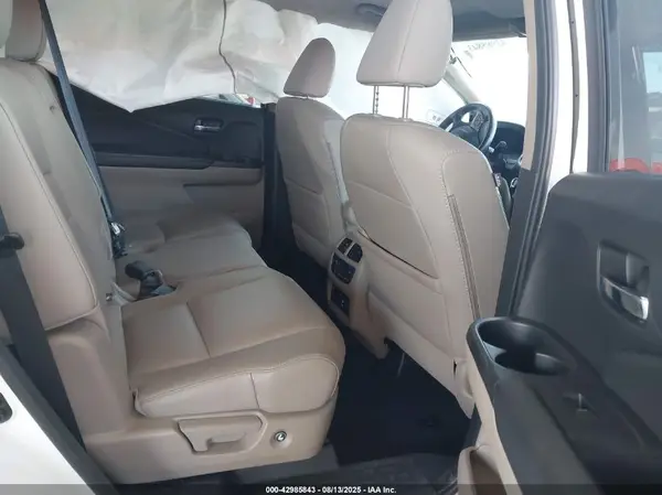 5FNYF5H93KB030647 2019 HONDA PILOT - Image 8