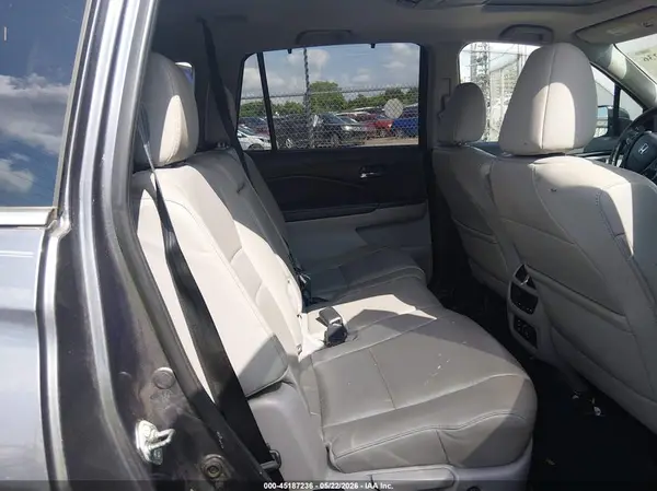 5FNYF5H94GB006347 2016 HONDA PILOT - Image 8