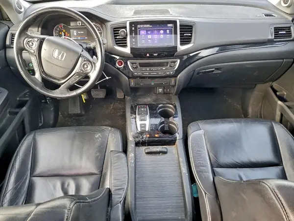 5FNYF5H94HB002641 2017 HONDA PILOT - Image 8