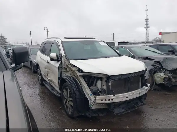5FNYF5H94HB005653 2017 HONDA PILOT - Image 1