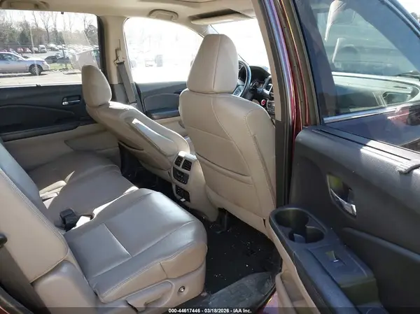 5FNYF5H94HB025174 2017 HONDA PILOT - Image 8