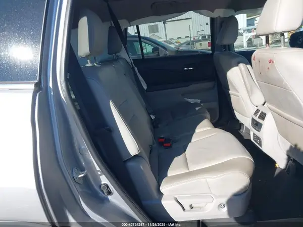 5FNYF5H94HB045277 2017 HONDA PILOT - Image 8