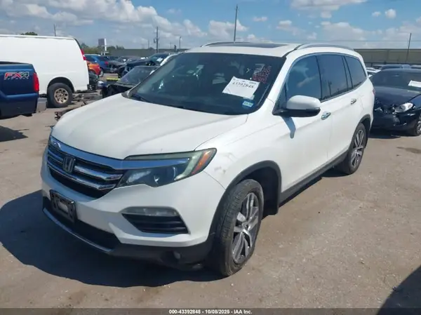 5FNYF5H94HB047661 2017 HONDA PILOT - Image 2