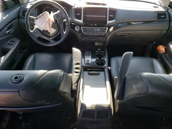 5FNYF5H94JB003651 2018 HONDA PILOT - Image 8