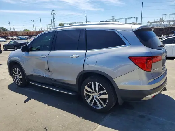 5FNYF5H94JB006081 2018 HONDA PILOT - Image 2